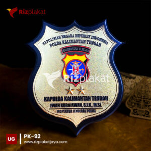 plakat kayu pemerintah3
